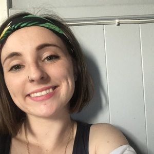 Meet your Posher, Hope